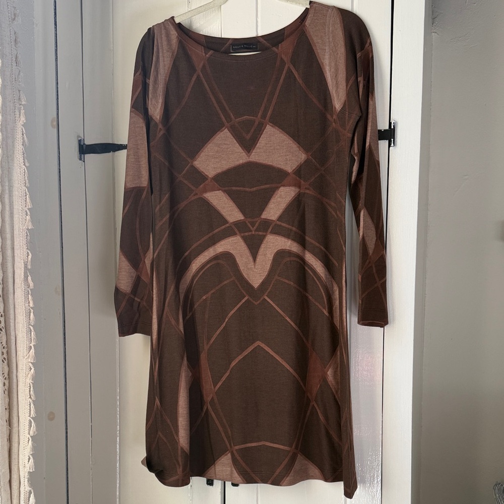 Nally & Millie Long Sleeve Brown Geometric Dress